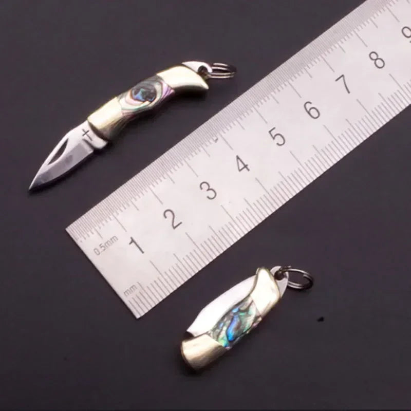 Stainless Steel Sharp Blade Mini Pocket  Knife Keychain Unpackage Portable Carry Fruit Paring Knife Brass Shell Handle