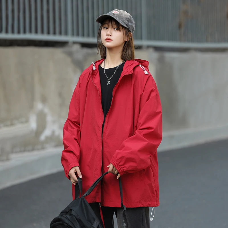 Outdoor Hiking Suncreen Coats Women New Loose Large Size Breathable Sun-Protective Clothing Jacket Thin Skin Windbreaker Female