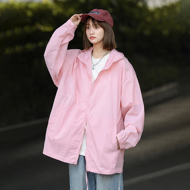 Outdoor Hiking Suncreen Coats Women New Loose Large Size Breathable Sun-Protective Clothing Jacket Thin Skin Windbreaker Female
