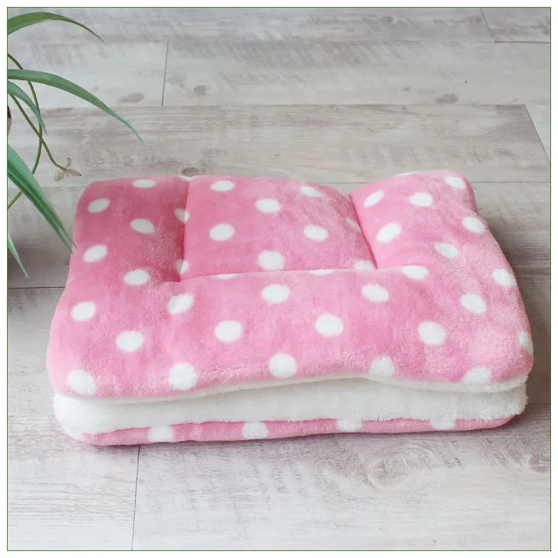 Flannel Pet Mat Dog Bed Cat Bed Thicken Sleeping Mat Dog Blanket Mat For Puppy Kitten Pet Dog Bed for Small Large Dogs Pet Mats