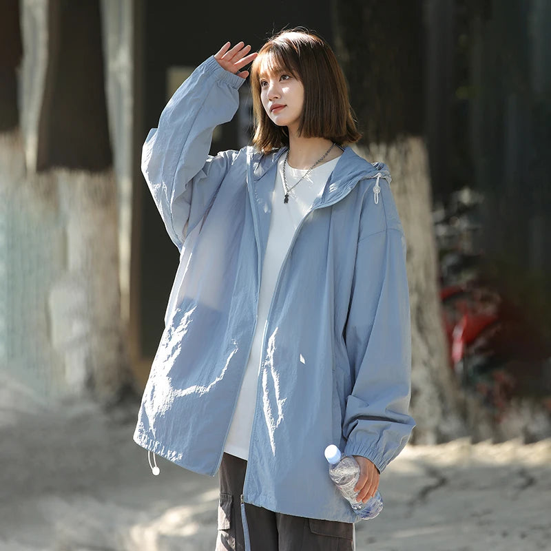 Outdoor Hiking Suncreen Coats Women New Loose Large Size Breathable Sun-Protective Clothing Jacket Thin Skin Windbreaker Female