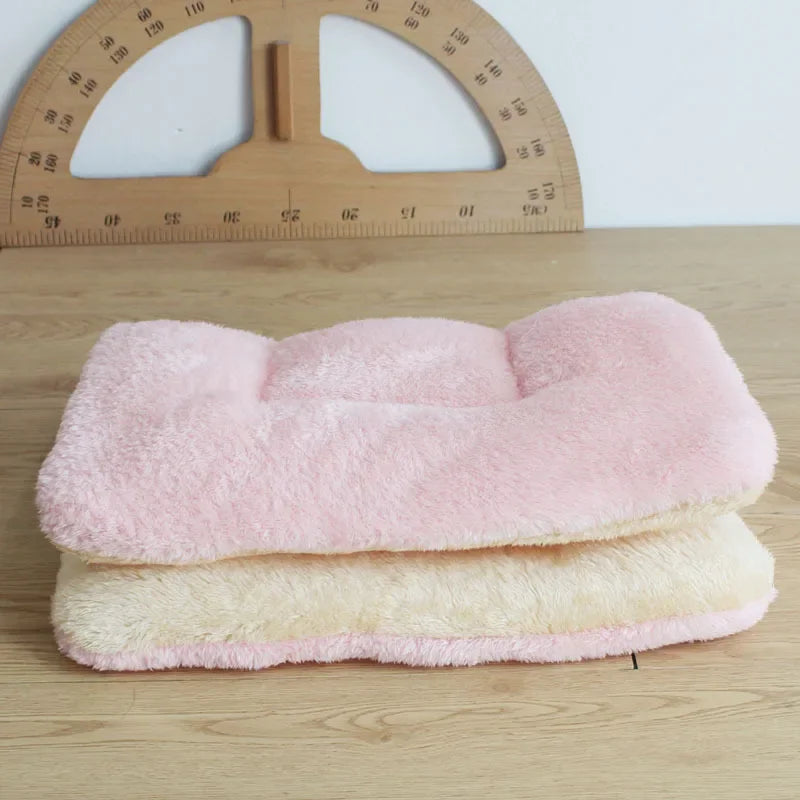Flannel Pet Mat Dog Bed Cat Bed Thicken Sleeping Mat Dog Blanket Mat For Puppy Kitten Pet Dog Bed for Small Large Dogs Pet Mats