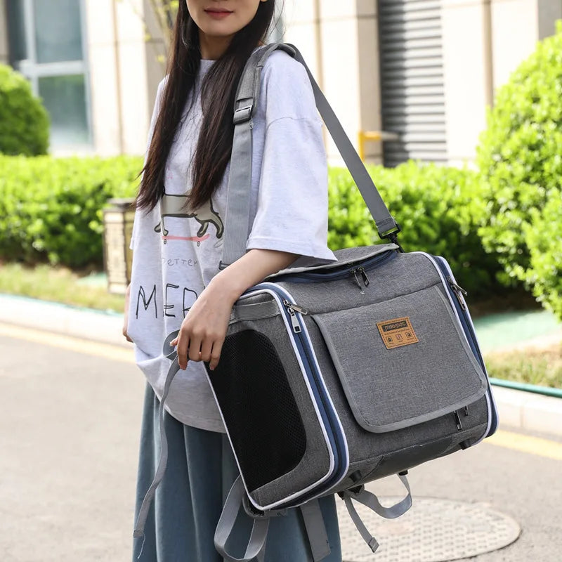 Mo Chong Car-mounted Pet Bag, a Portable